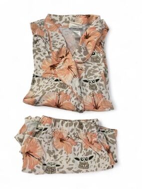 Star Wars Baby Yoda munki munki Peach Floral & Cream Character Short Pajama Set